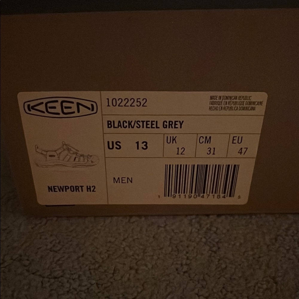 Keen Newport H2 Sandals - Black and Gray